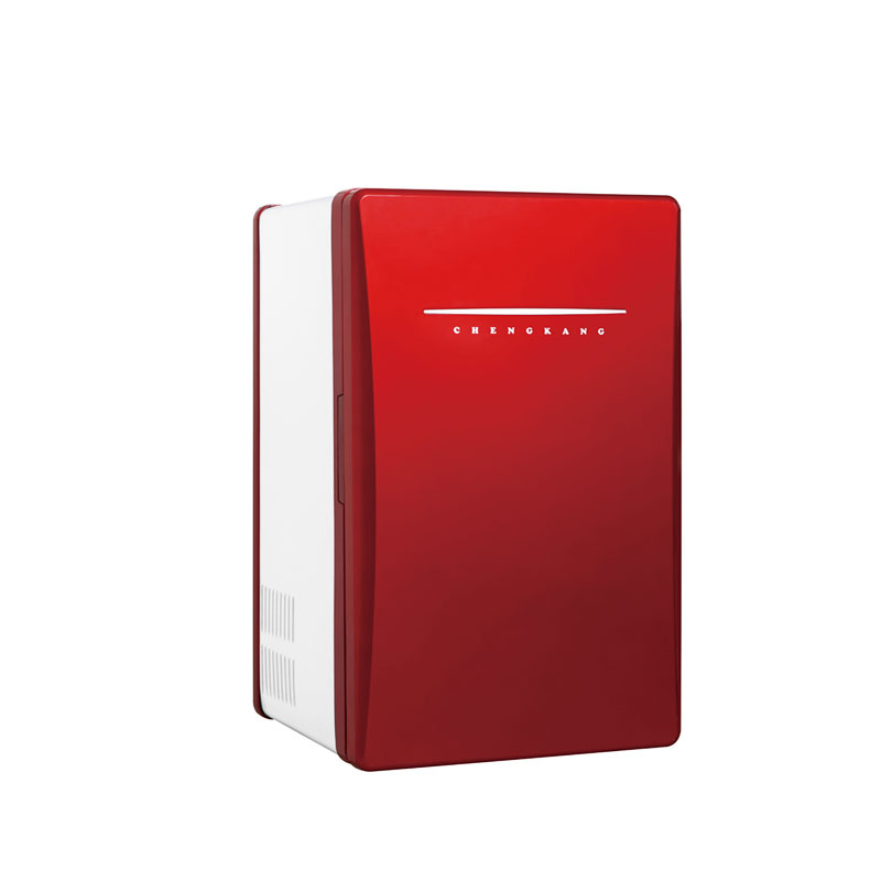 BC-40 یخچال معمولی خودرو با کارایی بالا